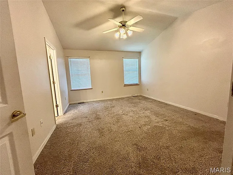 621 Jaime Lynn Ct — Photo 12