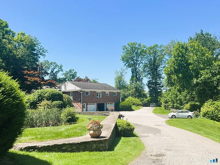 3 Arbor Dr #3 — Photo 21