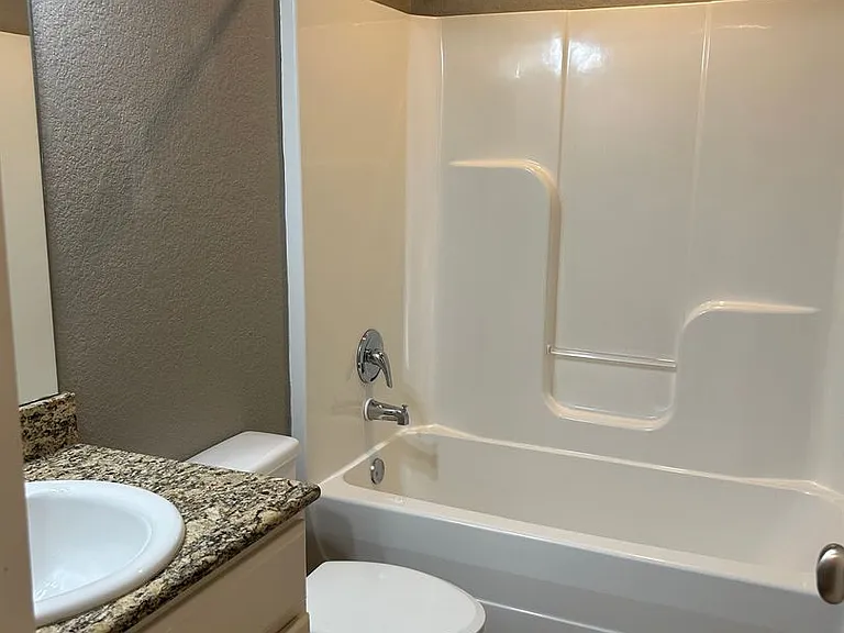 6234 Cord Ave — Photo 5