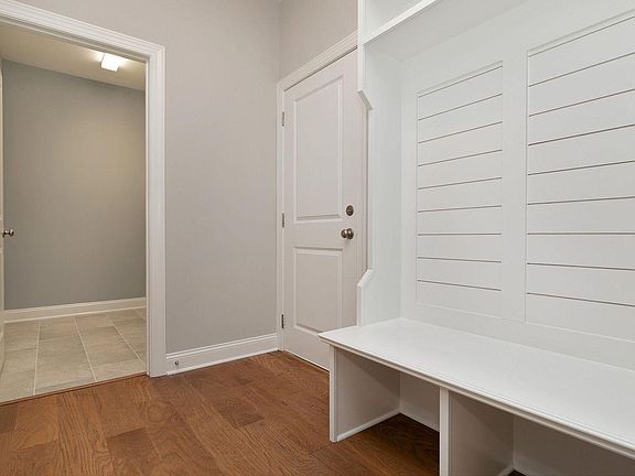 Garage door entrance (mudroom)