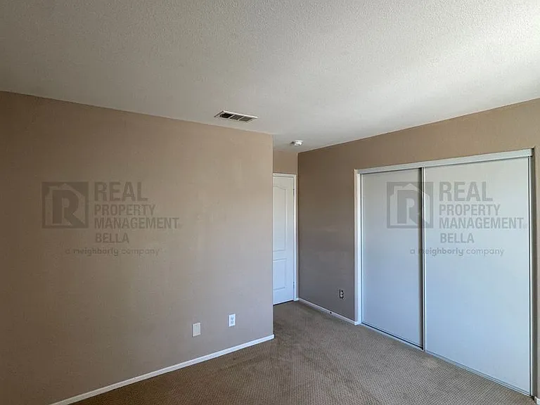 756 Conlon Dr — Photo 34