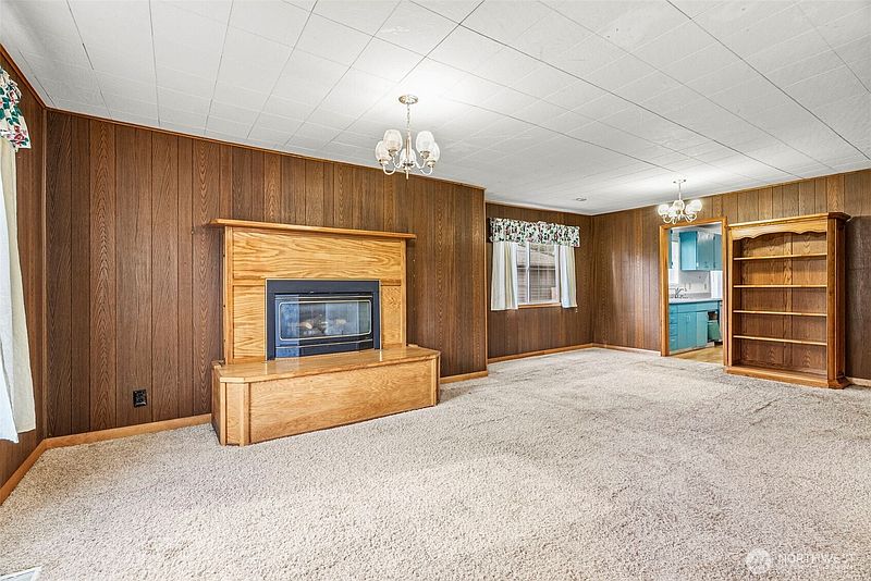 2nd image of 2535 30th Avenue