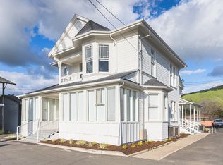 Niles Station, Fremont, CA 94536