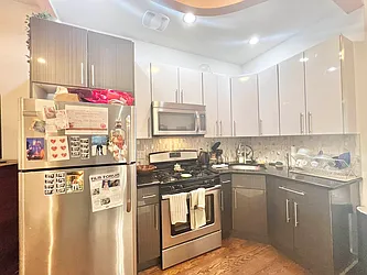 Rented by Doorway NYC, LLC