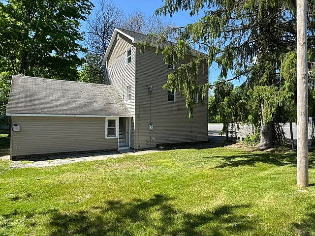 12 Edmunds Ln — Photo 32