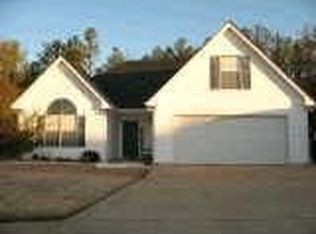 155 Calico Loop, Grantville, GA 30220