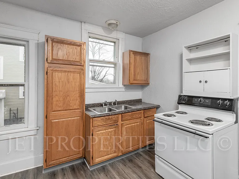 2248 2nd St NE #2248 — Photo 12