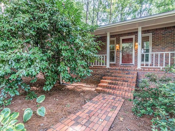 5th image of 4282 King James Ct