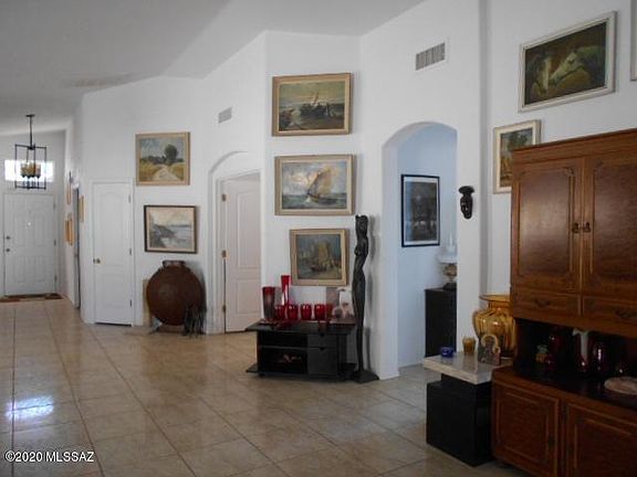 5th image of 2252 W Silverbell Tree Dr