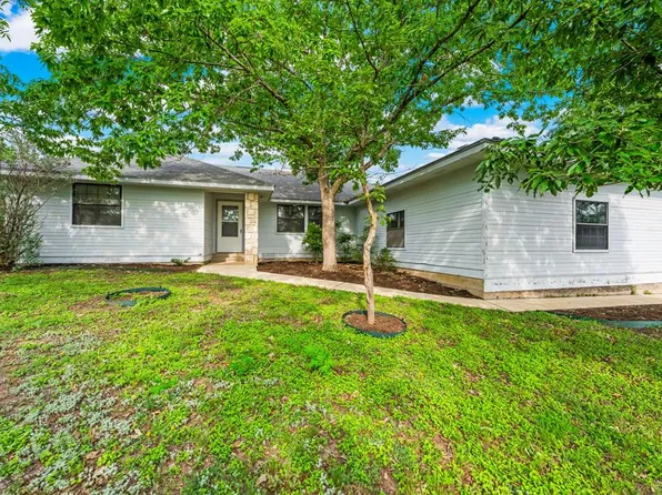 290 Lazy Creek Loop W, Ingram, TX 78025