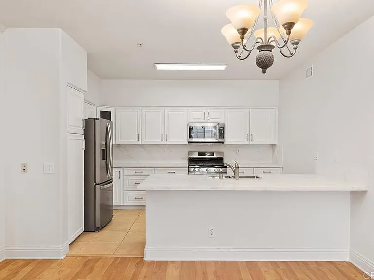 12368 Carmel Country Rd #D207 — Photo 4