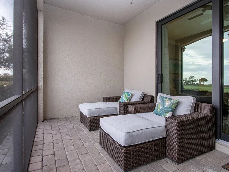 5548 Palmer Cir #102 — Photo 22