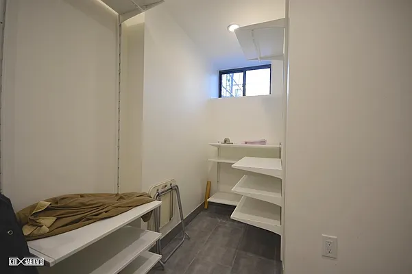 Rented by Citi Habitats | media 50