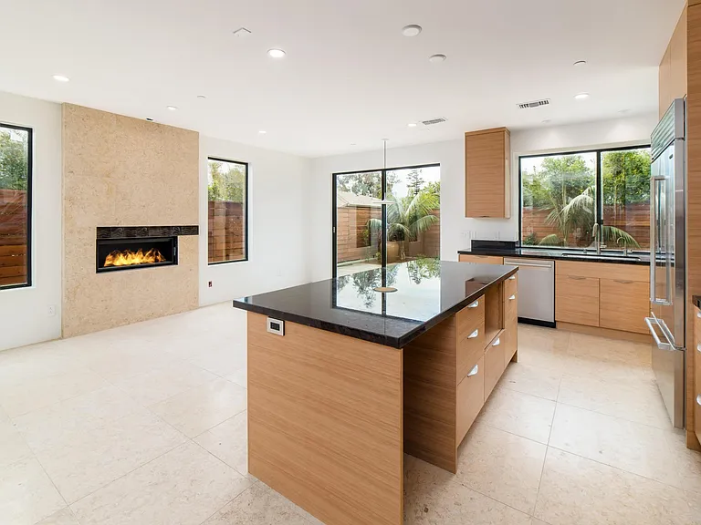 157 W Leucadia Blvd — Photo 28