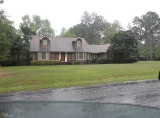 212 Oakleaf Dr, Statesboro, GA 30458