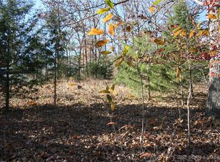 Lodge Dr, Edwards, MO 65326