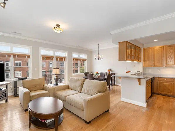 633 Meadowmont Village Cir #633, Chapel Hill, NC 27517