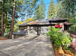 3423 SW Palatine St, Portland, OR 97219