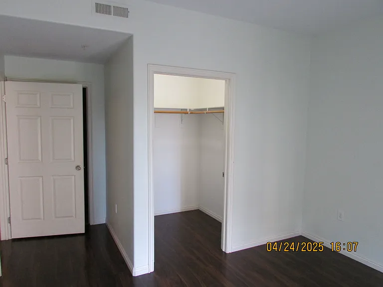 Master bedroom/walking closet and Bathroom
