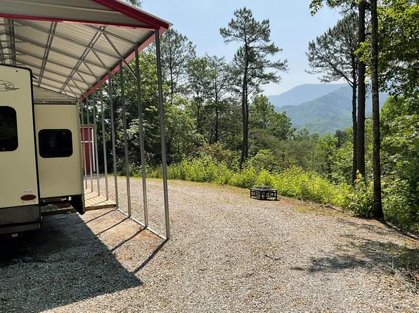 210 Ridge Rd, Andrews, NC 28901