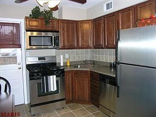 4th image of 3150 Glenwood Ct