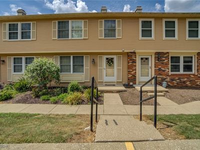 51 Quaker Ridge Dr, Akron, OH, 44313