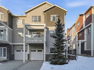 427 S Redstone Vw NE, Calgary, AB T3N 0M9