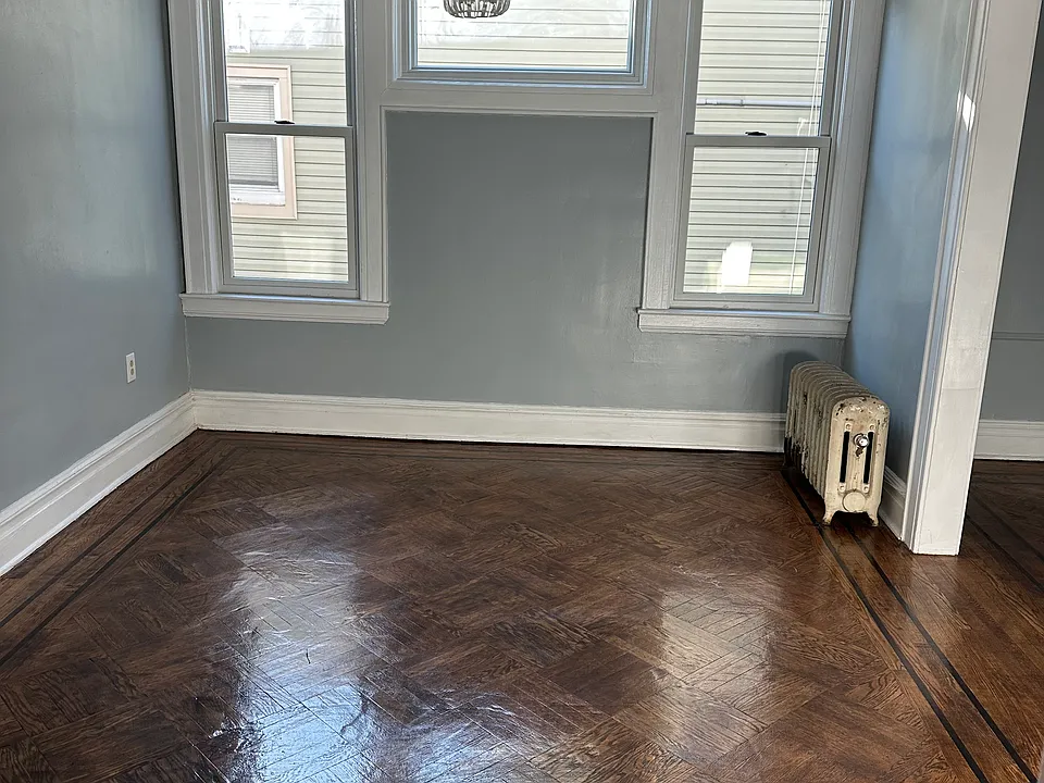 32 Jacoby St #2