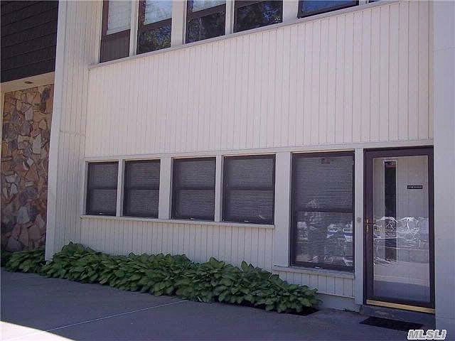 1st image of 1023 Clubhouse Ct
