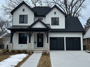 1413 Brophy Ave, Park Ridge, IL 60068