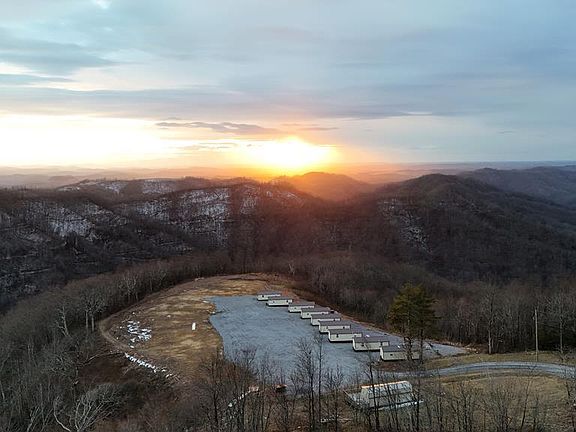 2nd image of 1002 Sagamore Rd