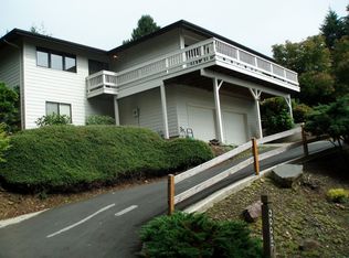 30087 Maple Dr, Rainier, OR 97048