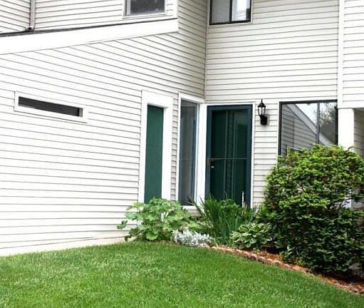 3rd image of 6355 Wainscot St SE