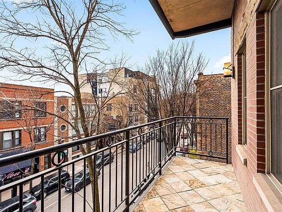 2nd image of 1408 W Taylor St APT 301