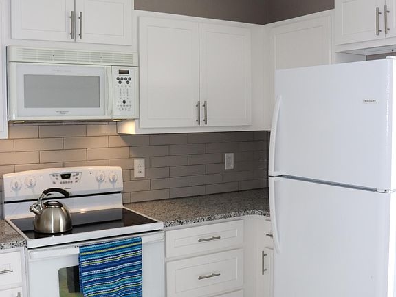 2nd image of 10755 Carroll Wood Way