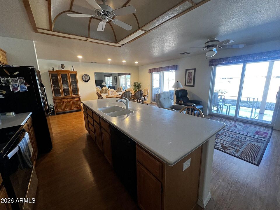 2nd image of 11242 E MEDINA Avenue