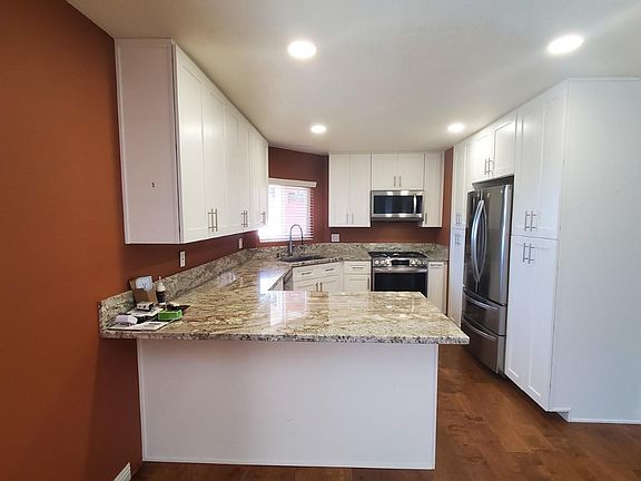 5th image of 2010 W San Marcos Blvd Unit 116