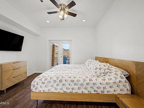 3rd image of 154 W 5TH Street #115
