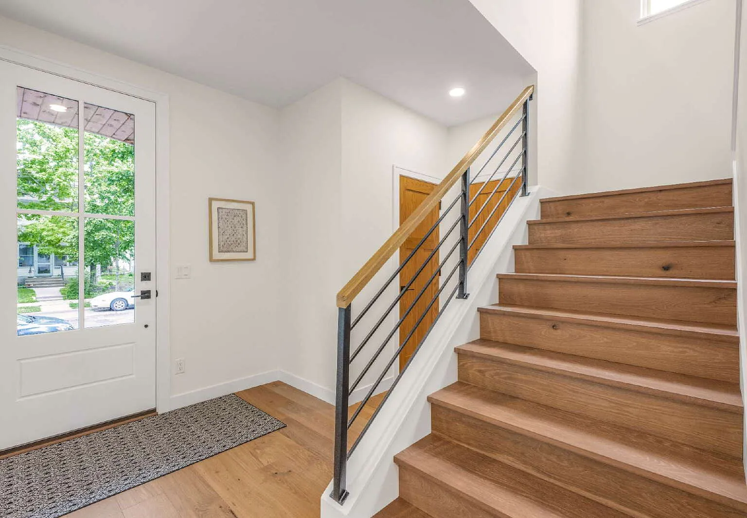 4 bed, 3.5 bath, 3213 sqft, $6,000 — Photo 3