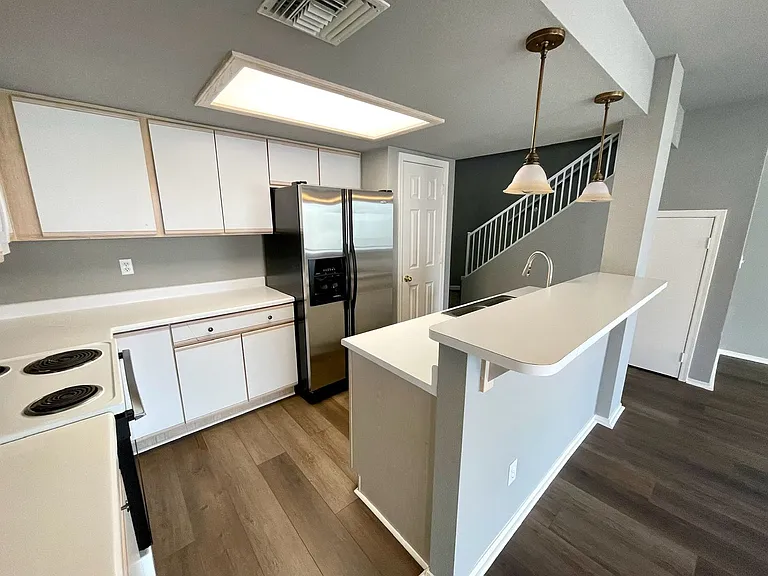 3448 Sun River Rd #4 — Photo 11