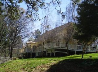 10735 Quail Creek Rd, Grass Valley, CA 95949