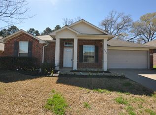 301 Maggie Cir, Flint, TX 75762