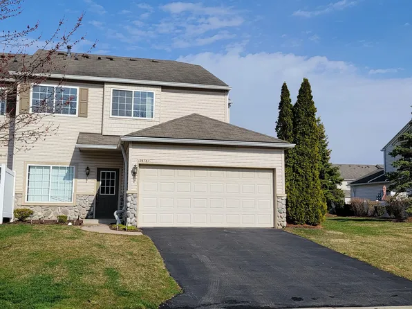 26761 S Kirkway Cir W, Trenton, MI 48183