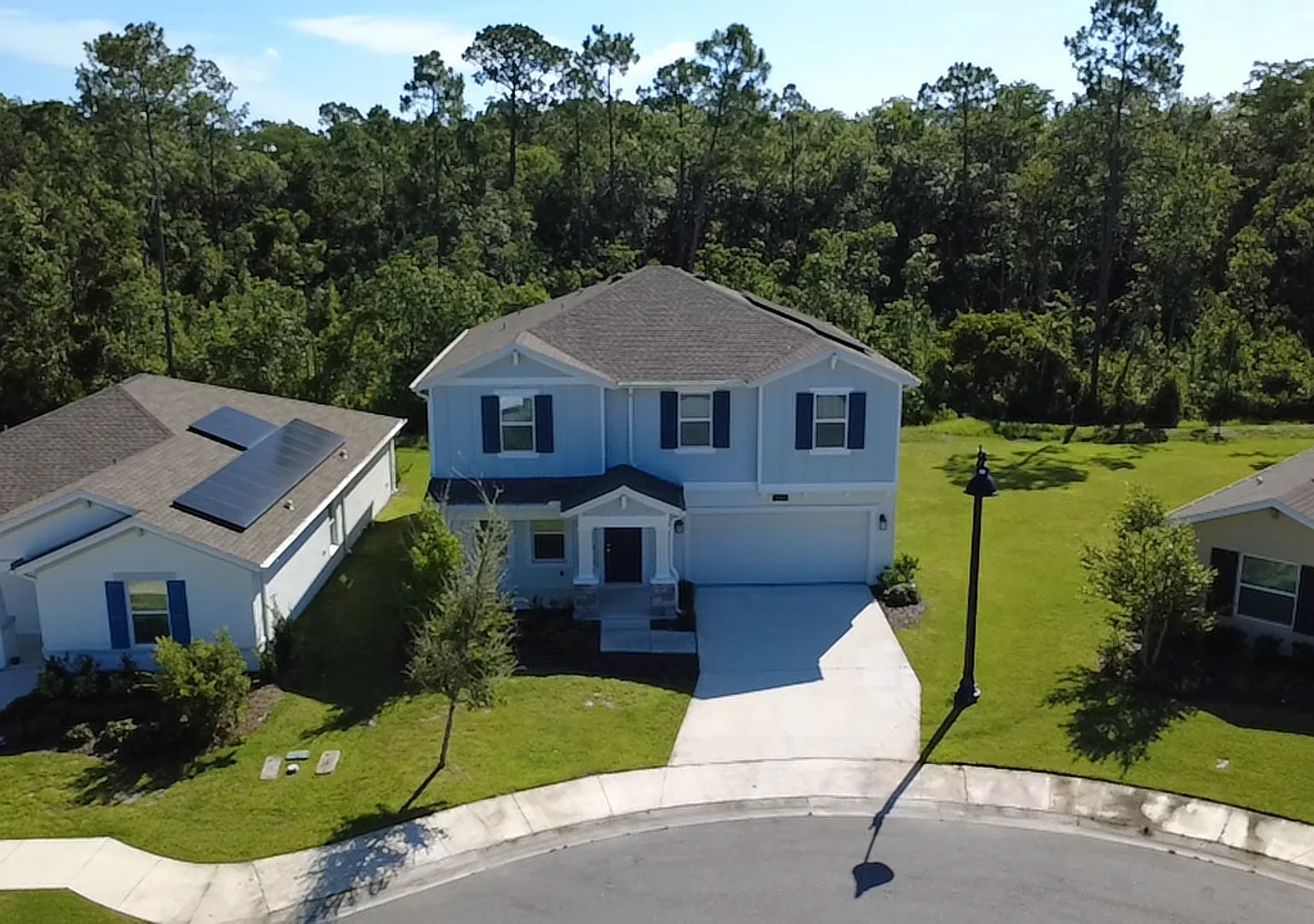 4 Bedroom 2.5 Bathroom home located in Preserves at LPGA — Photo 2
