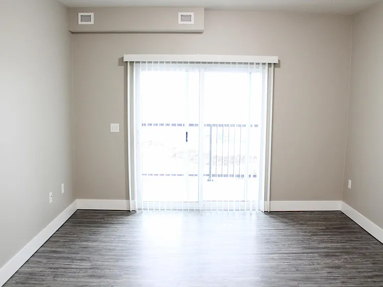 Prairie Heights Apartments — Photo 151