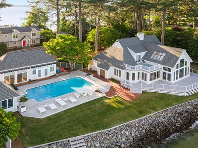 74 Stove Point Rd, Deltaville, VA, 23043