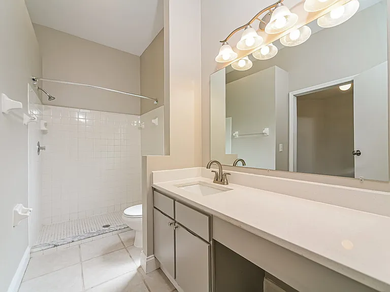10119 Pink Carnation Ct — Photo 12