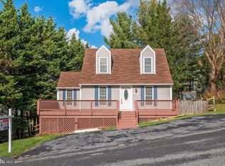 6594 E Lakeridge Rd, New Market, MD 21774