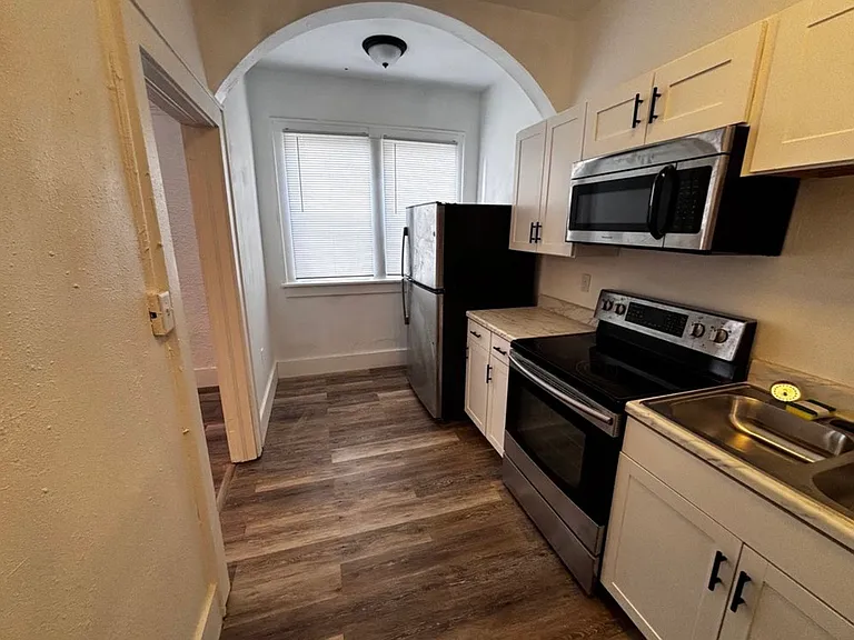 730 W Central Ave #3 — Photo 3