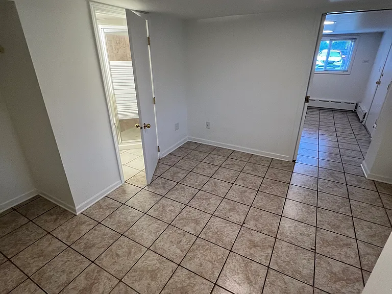 6601 N Olmsted Ave — Photo 3